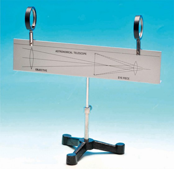 modele-telescope-astronomique